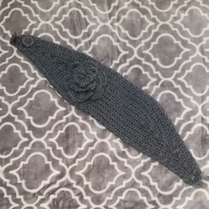 Elegant Black Knit Headband with Flower Accent